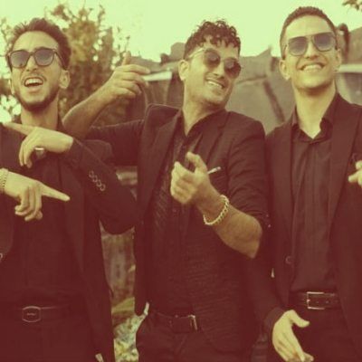 دانلود آهنگ ترکی اوچا اوچا گلجم قاچا قاچا گلجم بو کونلومون هاچارینی ایمان زمان